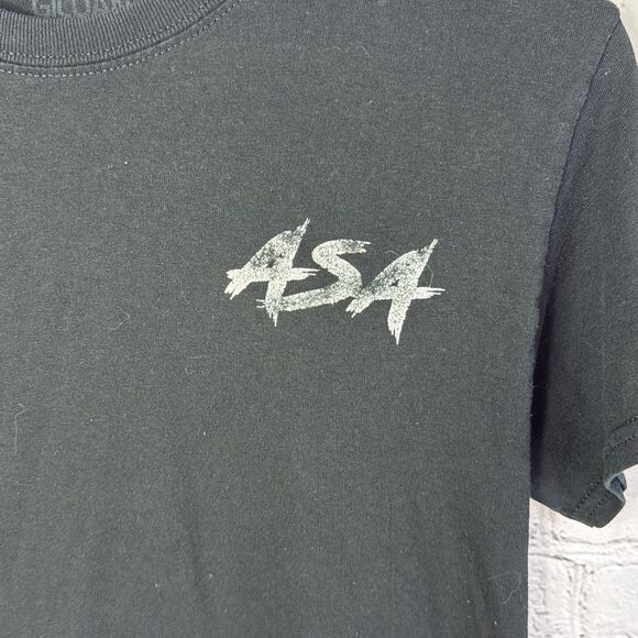 A Step Ahead Graphic T Shirt Size Small Black  E - Picture 2 of 5